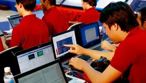 4 kiểu áo sơ mi dìm dáng, xỉn - Cảm hứng video marketing từ Hotspot Matrix_Ý tưởng video ngắn
